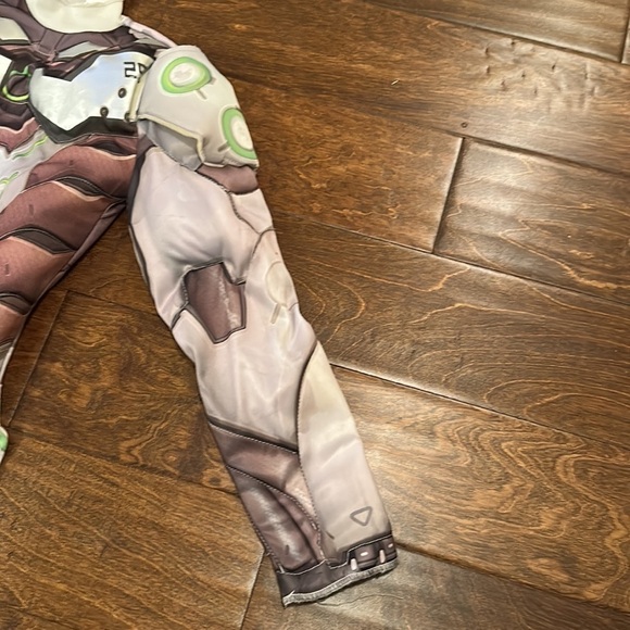 Boys Overwatch Genji Costume w/ Mask - Picture 8 of 12